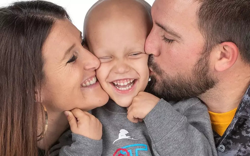 Help 100.7 XL Country Give a Huge Gift To the Kids at St. Jude